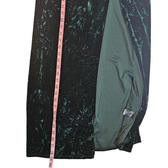 Lulu's Keep Love Alive Crushed Velvet Forest Green Maxi Dress Sz S Keyhole Slit - Picture 13 of 16